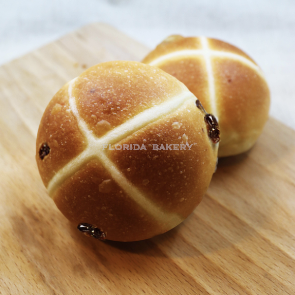 Hot Cross Bun - Raisin