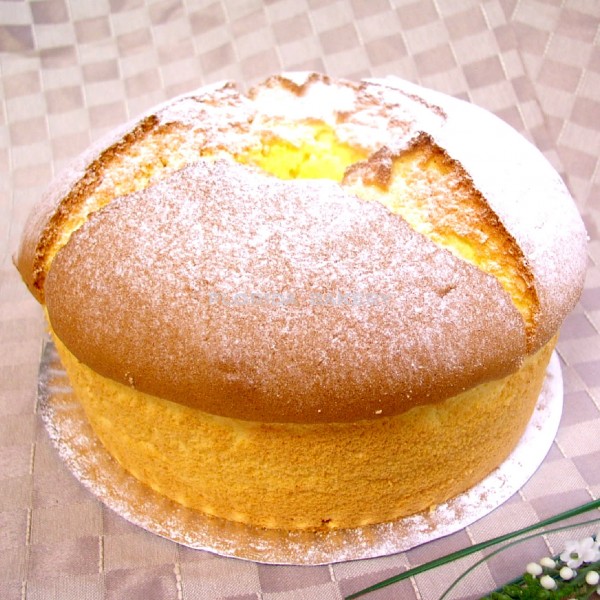 8” Angel Food Cake