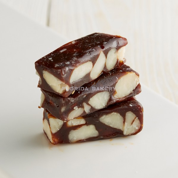 Date Delight - Macadamia Nut