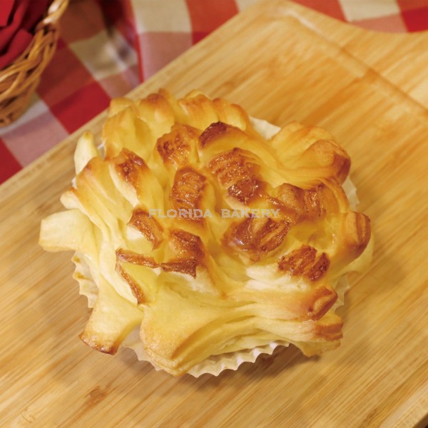 Butter Floral Roll